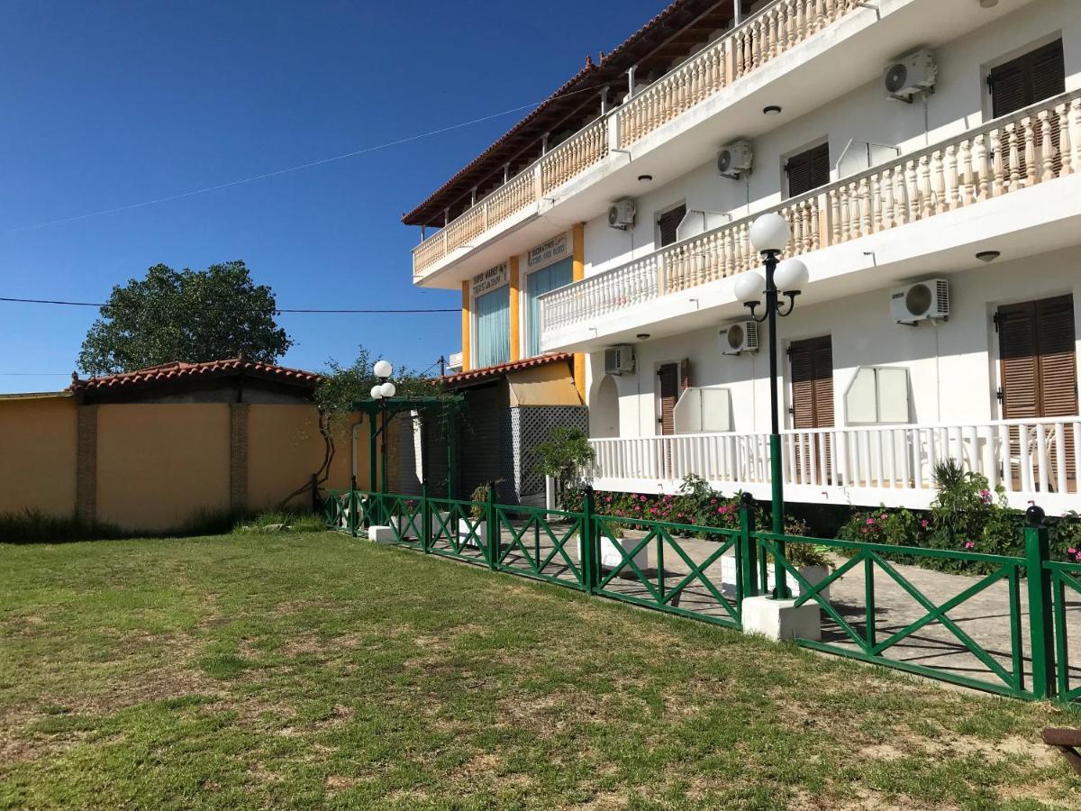 Appart hôtel Dionysos 2*