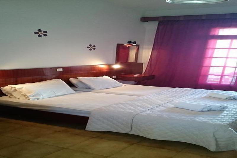 Appart hôtel Dionysos 2*